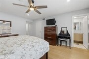Photo - 6206 Hesperia Ave