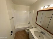 Photo - 2259 N Hietter Ave