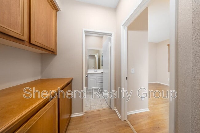 Photo - 2985 Breezy Meadow Cir