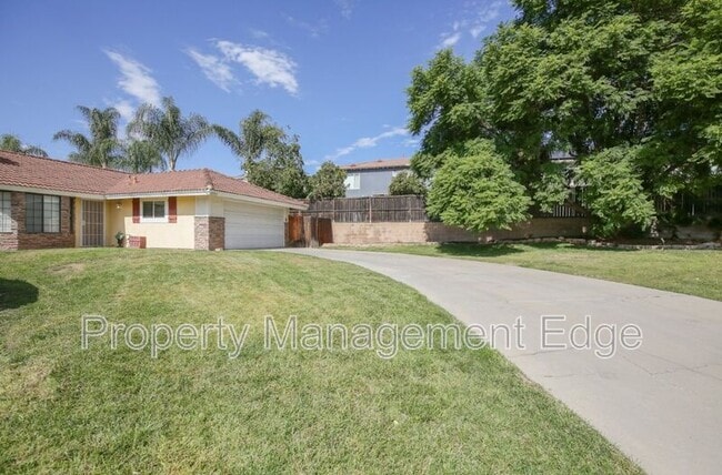 Photo - 37753 Sea Pines Ct