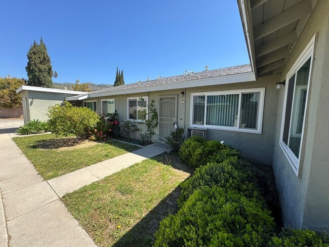 Photo - 217sespe Unit B