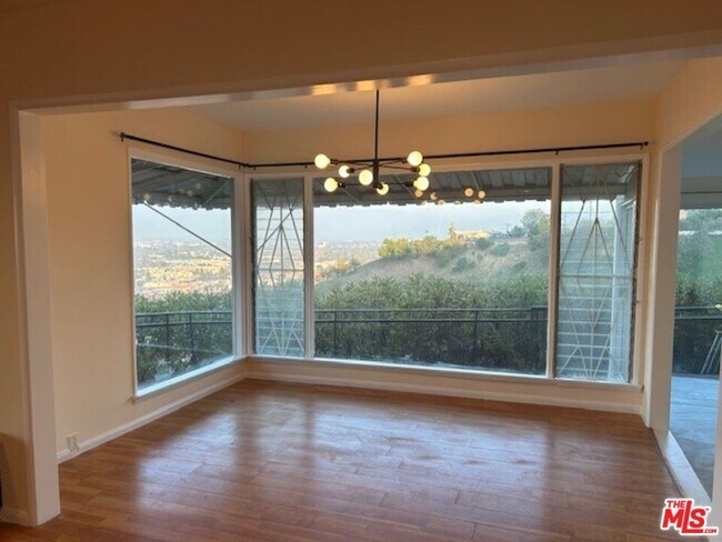 Photo - 3641 Sunswept Dr