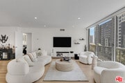 Photo - 10747 Wilshire Blvd Unit 902