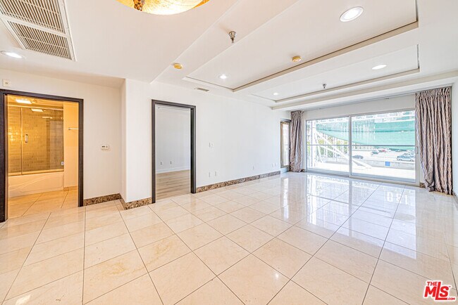 Photo - 702 Serrano Ave Unit 504