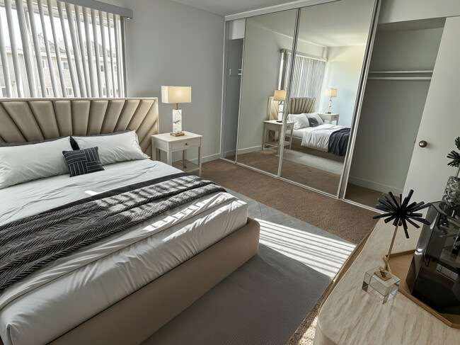 Photo - Woodland House Apartments