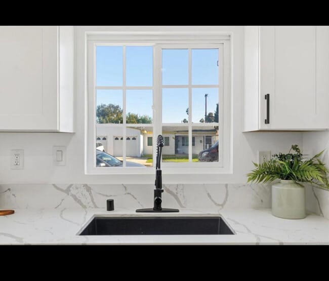 Photo - 702 Oaklawn Ave