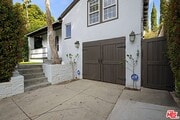 Photo - 9023 Phyllis Ave