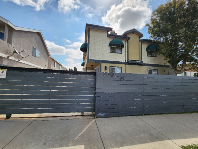 Photo - 20818 Harvard Blvd Unit 1