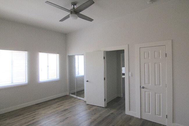 Photo - 1341 S Union Ave Unit 4