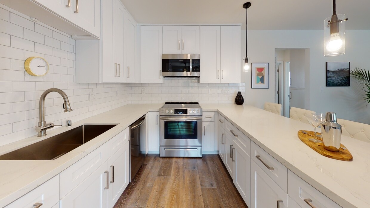 3D Tour - Pacific Apartment Homes at Emerald