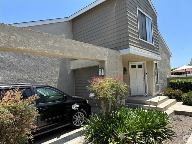 Building Photo - 339 Deerfield Ave Rental
