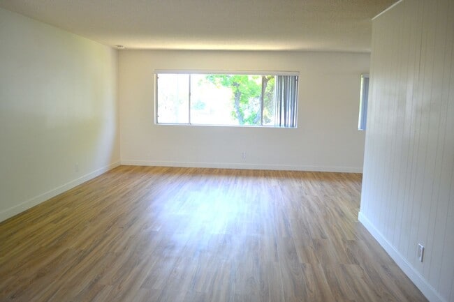 Photo - The Huntington Sunset