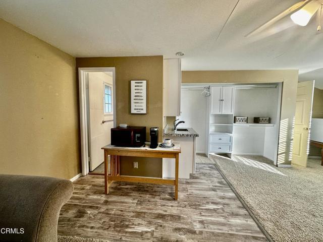 Photo - 8693 Medford St