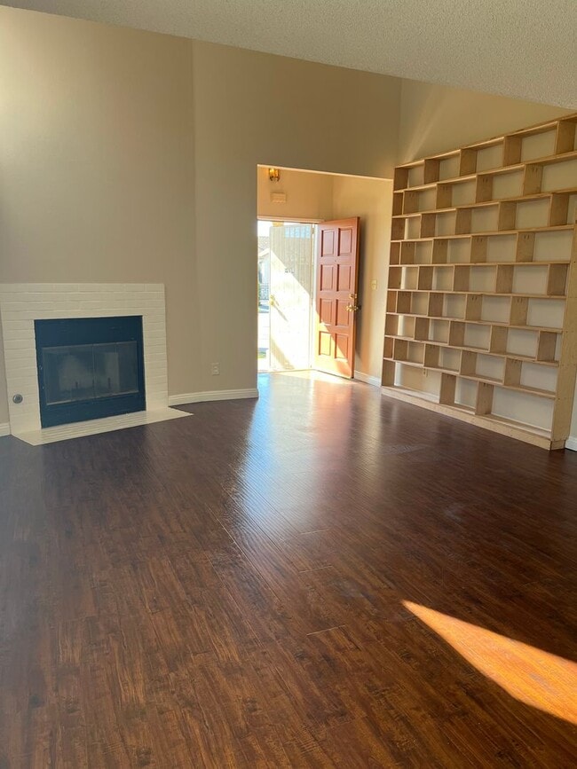 Photo - 3302-3306 DELTA AVE, / 8409 DOROTHY ST. Unit 3302