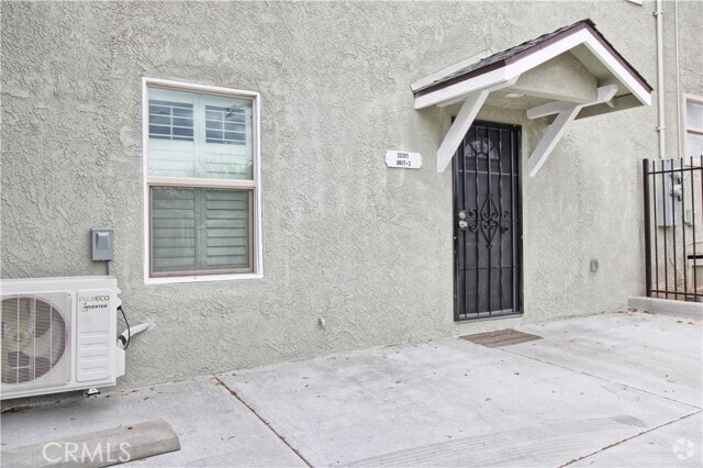 Building Photo - 35391 Yucaipa Blvd Rental