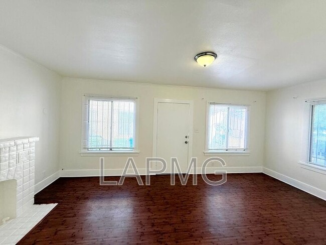 Photo - 2316 1/2 E. 3rd Street