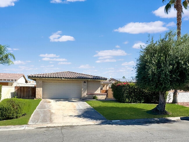 Building Photo - 76946 Kentucky Ave