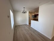 Photo - 7000 Glade Ave