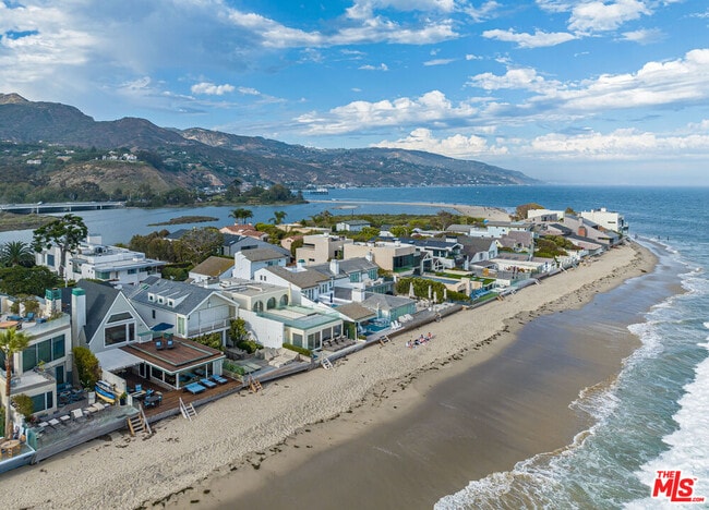 Photo - 23416 Malibu Colony Rd