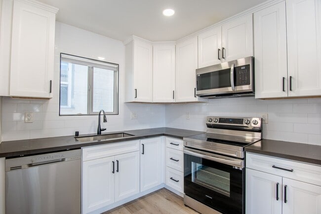Photo - 4826 33rd St Unit 4826