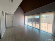 Photo - 5738 Agnes Ave