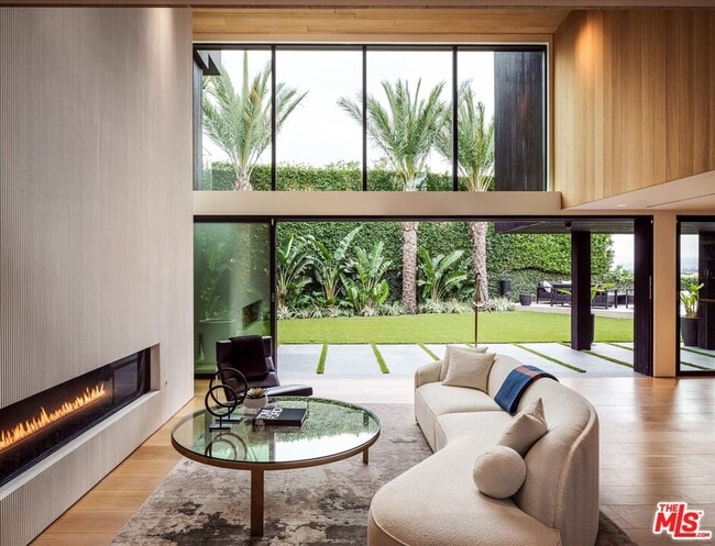 Photo - 1663 Summitridge Dr