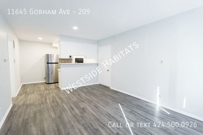 Photo - 11645 Gorham Ave Unit 209