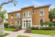 Photo - 144 N Swall Dr Apartment Unit 5