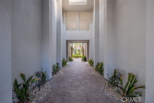 Photo - 432 S Sierra Madre Blvd Unit 1