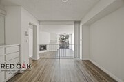 Photo - 8309 Cedros Ave Unit 105
