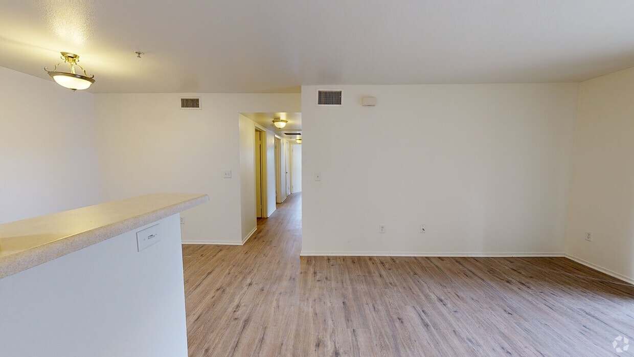 3D Tour - Twin Palm Apartments
