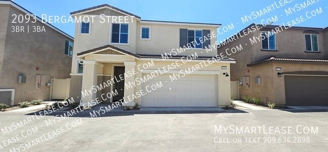 Photo - 2093 Bergamot St Apartment