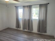 Photo - 1265 W 4th St Unit C
