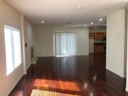 Photo - Beautiful Townhouse 4bd 3.75ba w/balconies...