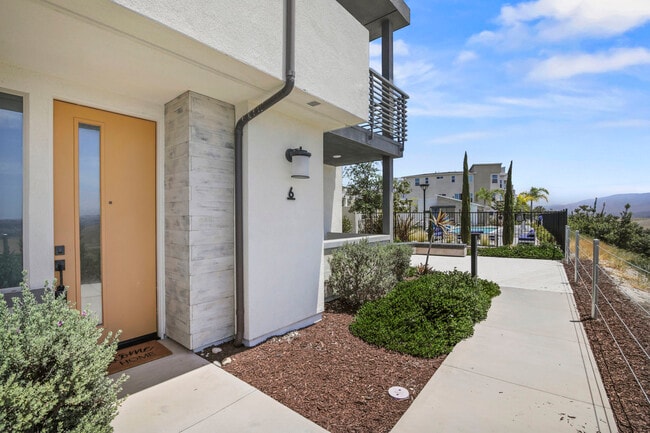 Photo - 1891 Cosmopolitan Ln Townhome