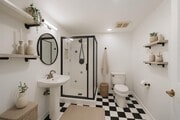 Photo - 131 N Wetherly Dr House