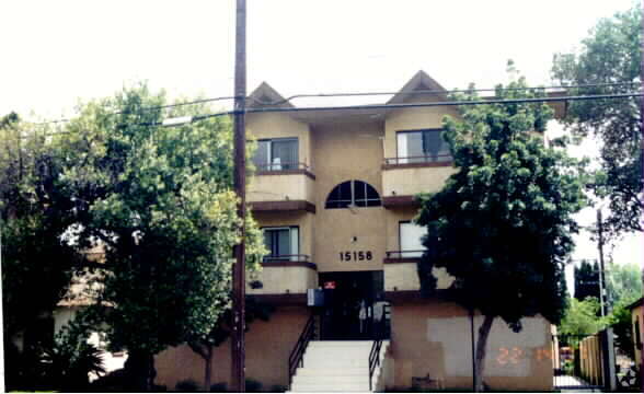 Photo - 15158 Roscoe Blvd