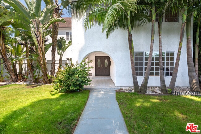 Photo - 3026 Inglewood Blvd House