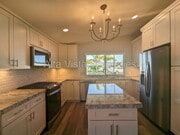 Photo - 965 Beverly Ave