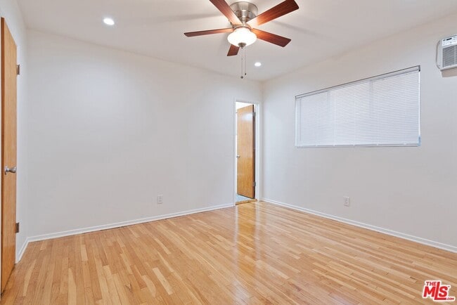 Photo - 1333 S Ogden Dr