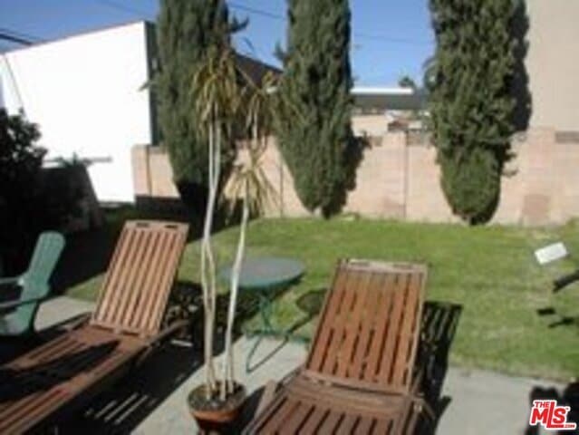 Photo - 1277 Ridgeley Dr