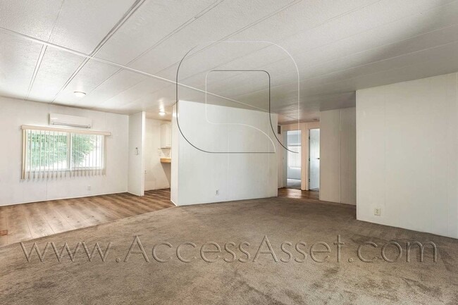 Photo - 32889 Brechtel St