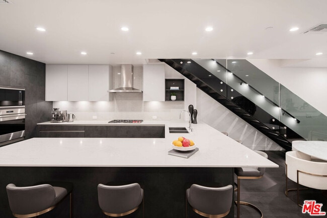 Photo - 724 Croft Ave Unit 108