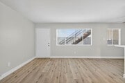 Photo - 1036 St Louis Ave Apartment Unit 2