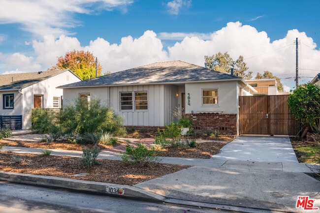 Photo - 1034 Vernon Ave