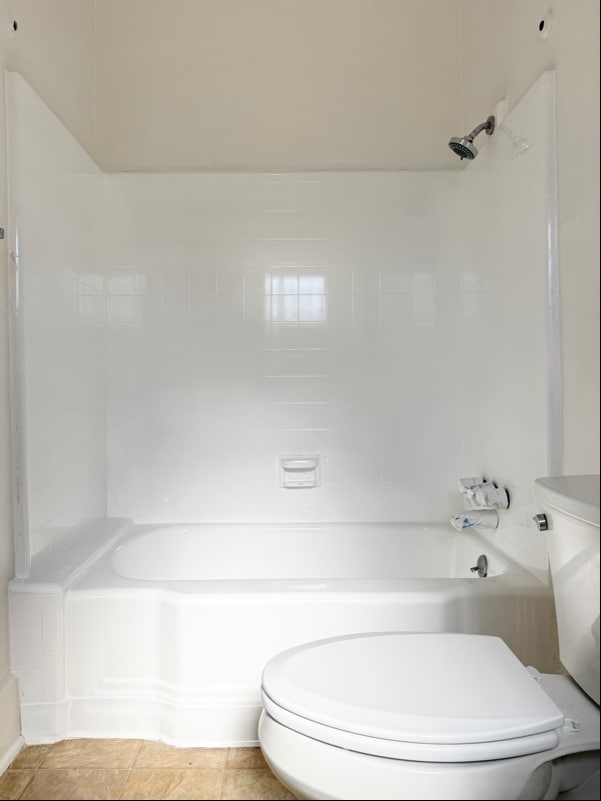 Photo - 1016 1/2 W 108th St