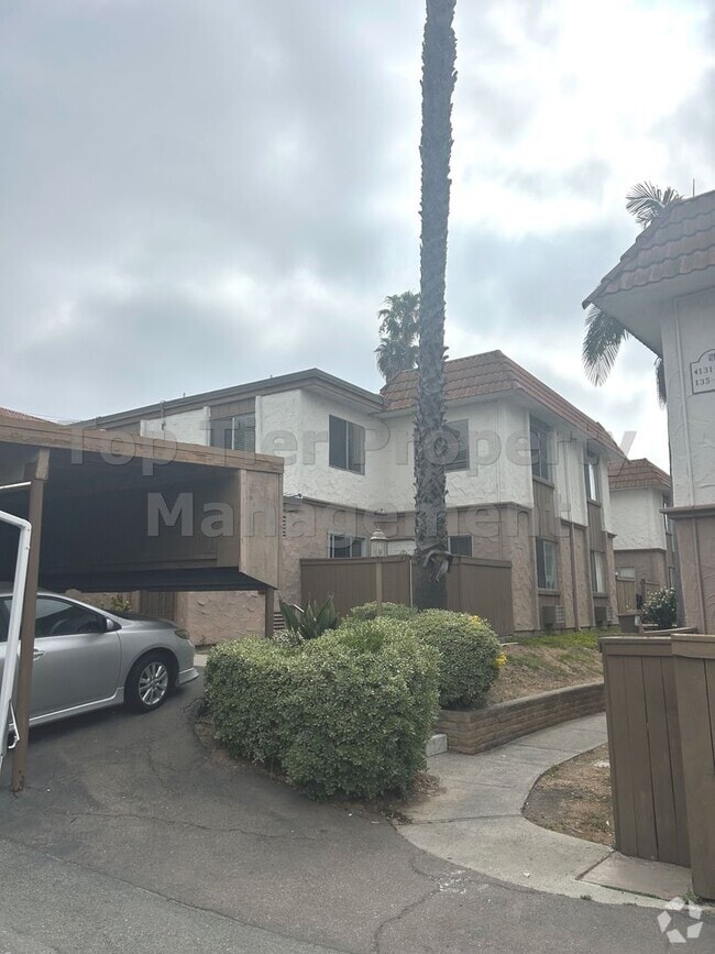 Building Photo - **Spring Valley 2 bed / 1.5 bath Condo - C... Unit 130