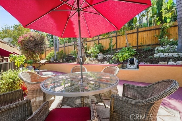 Photo - 2253 N Gower St