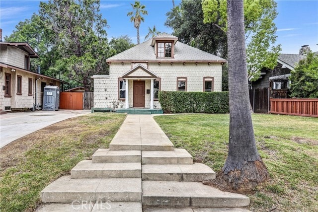 Photo - 1555 Diamond Ave House