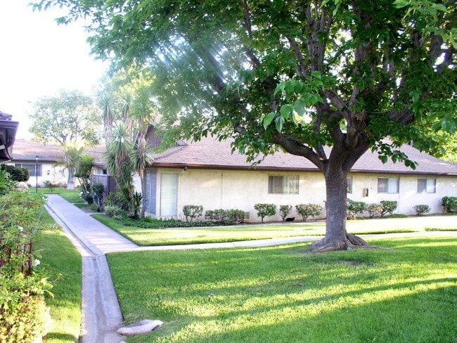 Photo - 1800 E Heim Ave Condo Unit 27